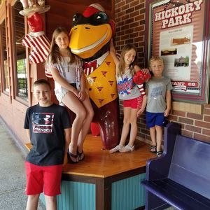 Meet your Posher, Christy